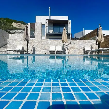 Allure Luxury 2,
