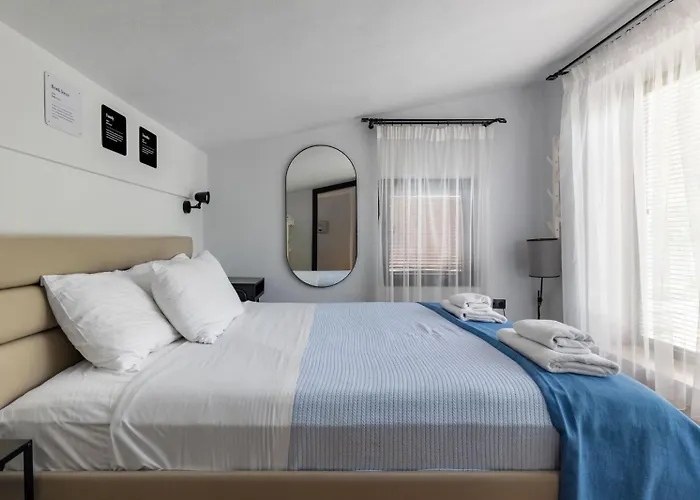 Allure Luxury 2, Skiathos Villa *